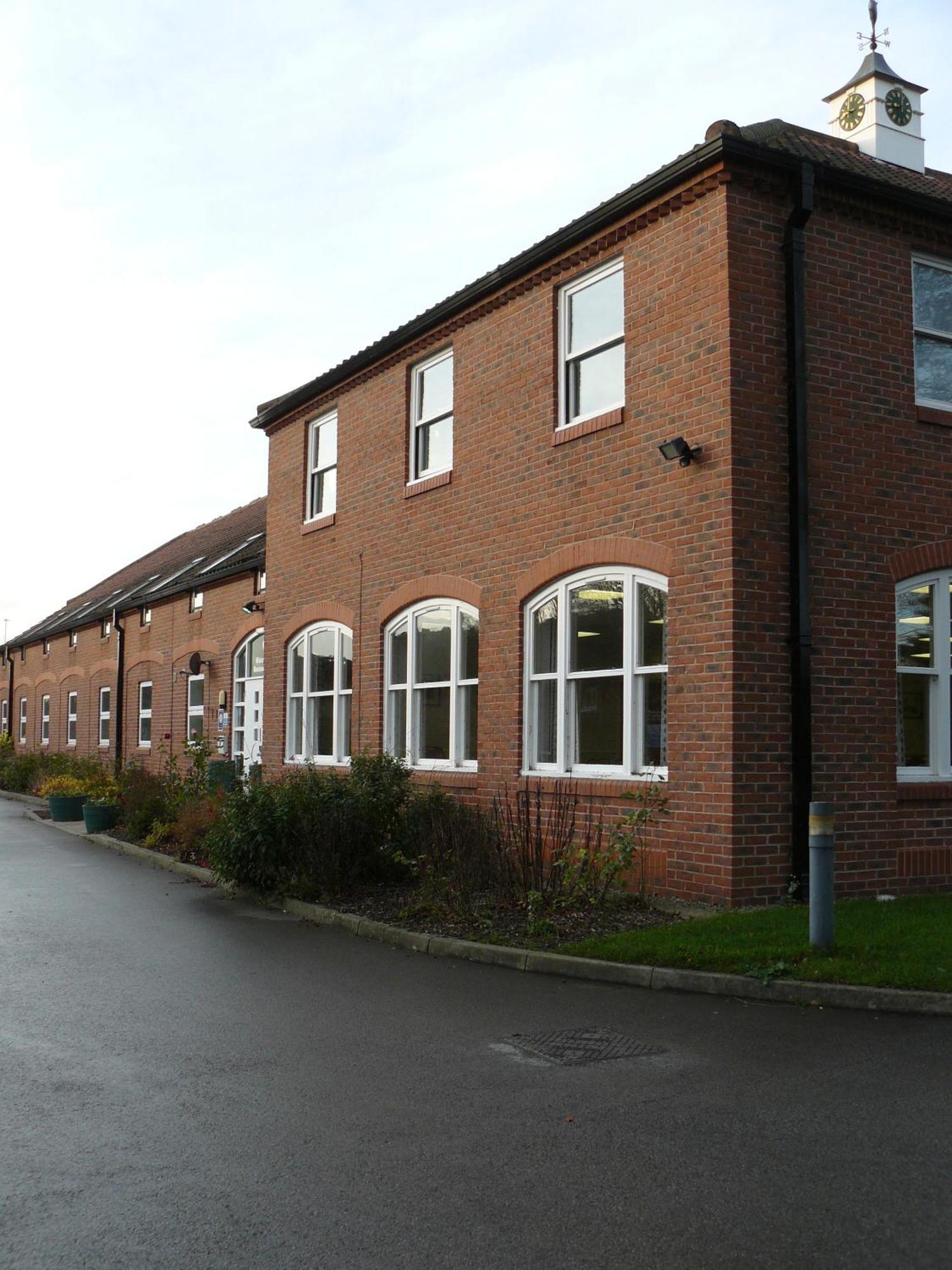 Stableside At York Racecourse Hotel Exterior photo
